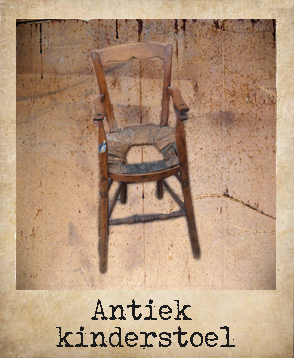 Kinderstoel antiek